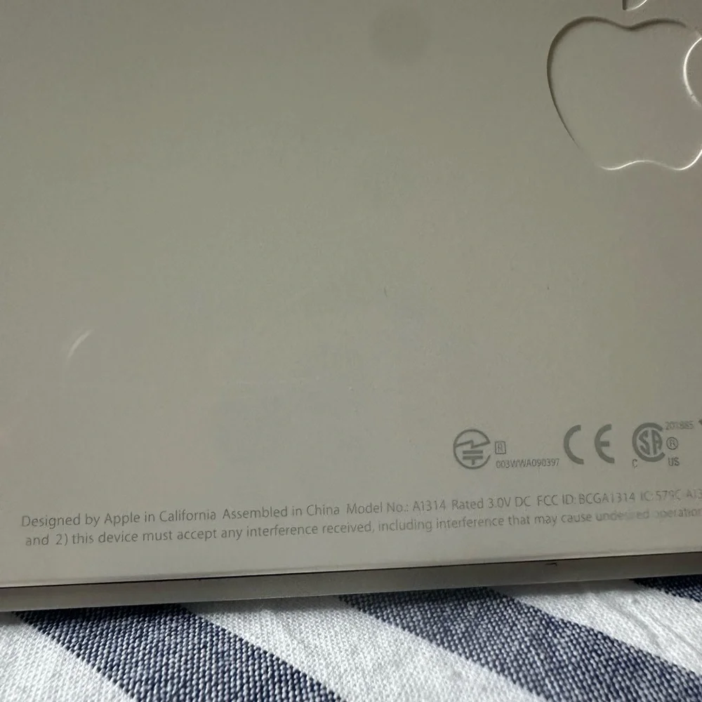 Apple Wireless Keyboard - Picture 8 of 8